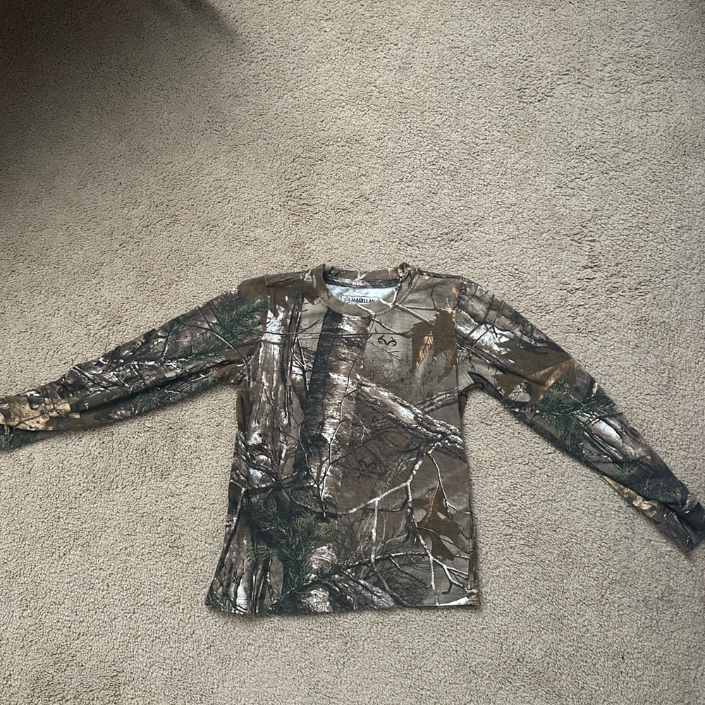Magellan Outdoors Kids' Woodland Camo Long Sleeve Tee